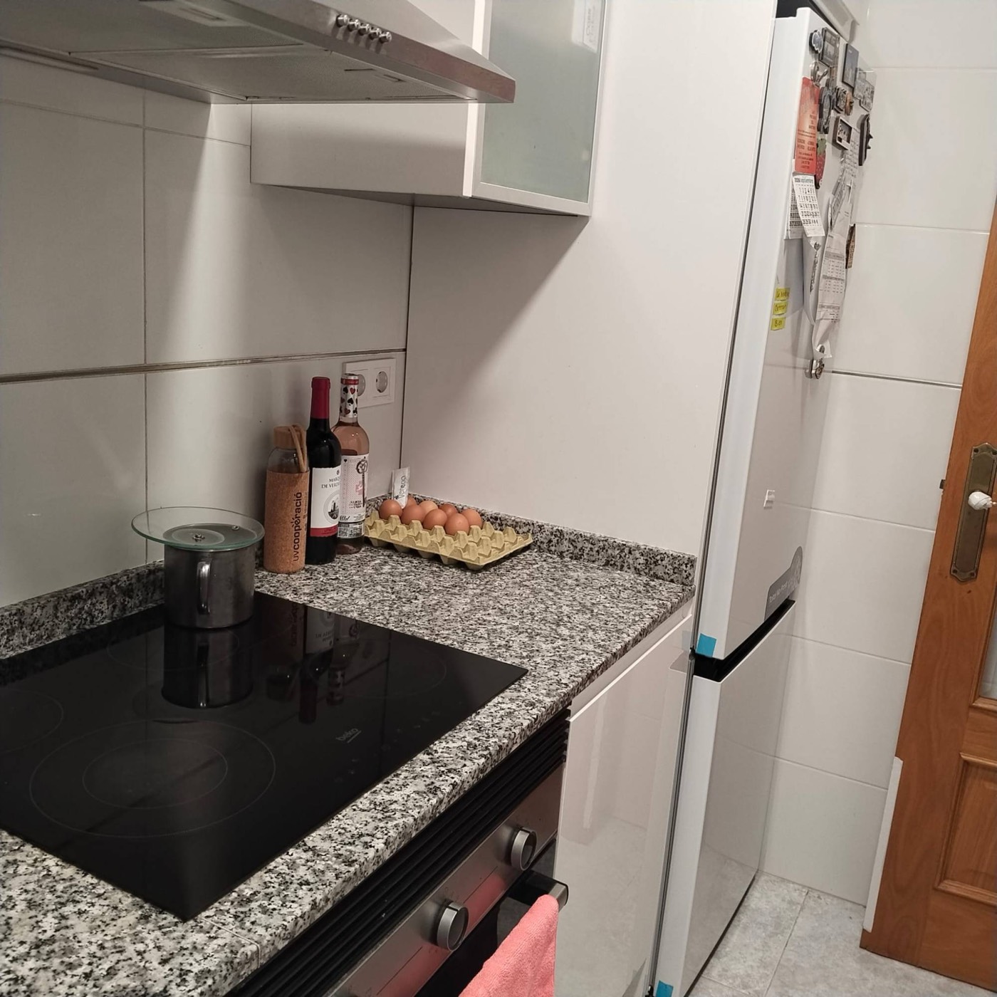 Cocina y frigorífico
